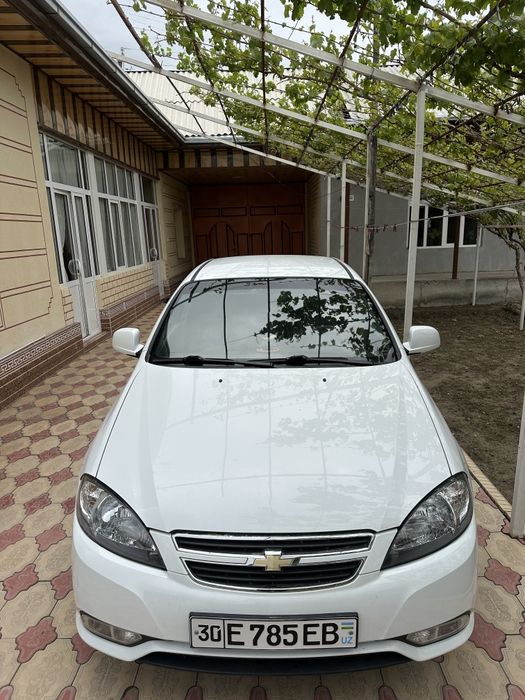 Chevrolet Gentra 2015, ideal holatda, toza avtomobil