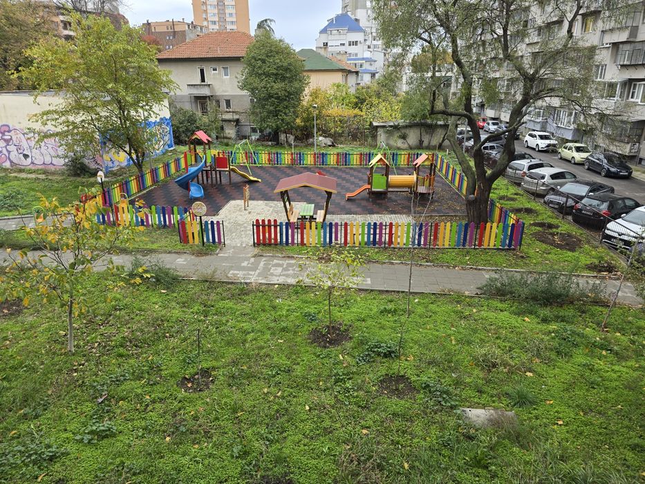 Продава се Тристаен апартамент в Варна, Левски - 60 кв.м за 1267 €/кв.м - Снимка #16