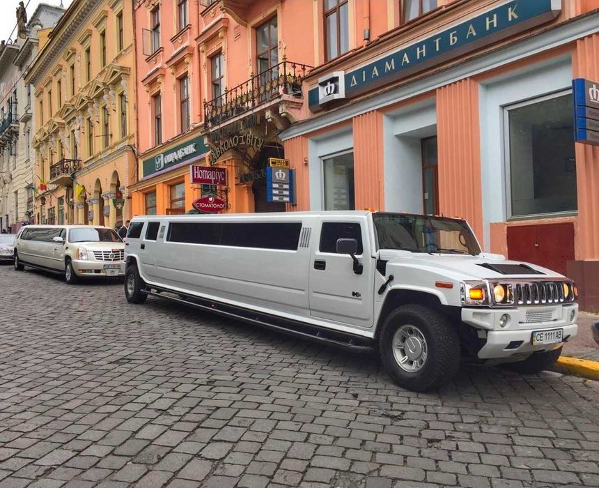 Limuzine de închiriat