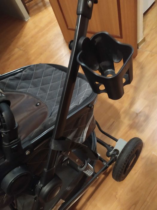Коляска детская , в отличном состоянии