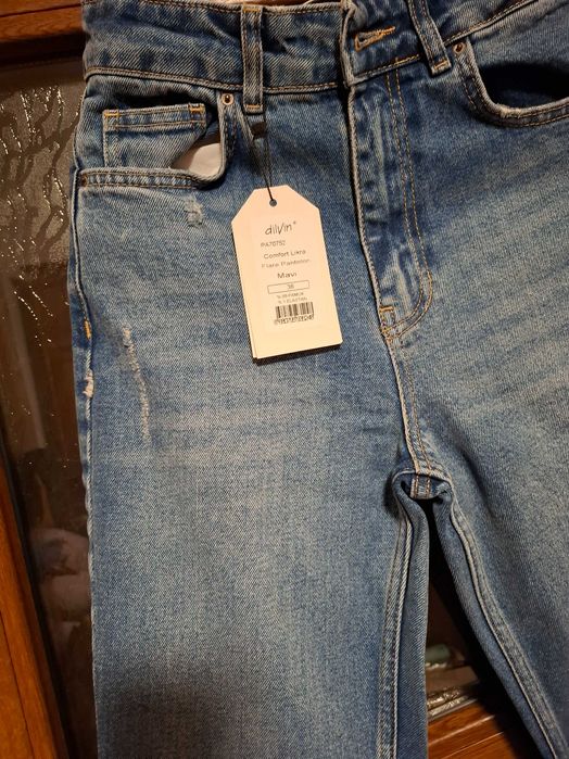 Blugi noi cu etichetă, albaștri, bumbac, talie înaltă, mărime S