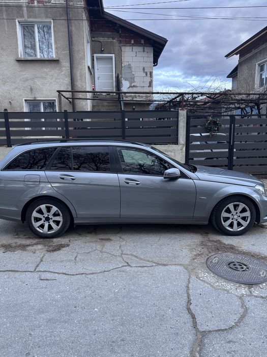 Mercedes c220 Мерцедес