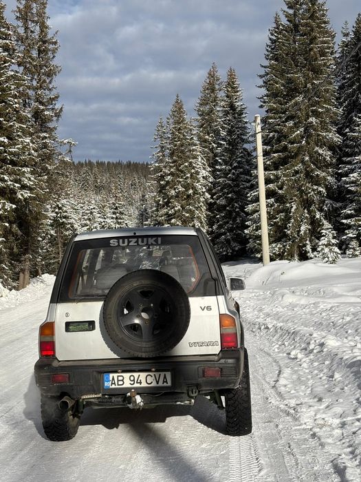 Vând  sau schimb Suzuki Vitara 2.0 V6