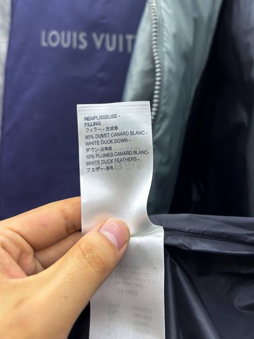 Geaca Louis Vuitton , calitate premium , pe stoc , M