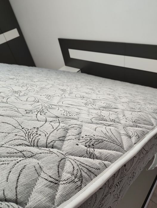 Еднолицев матрак за спалня Бонел 160/200