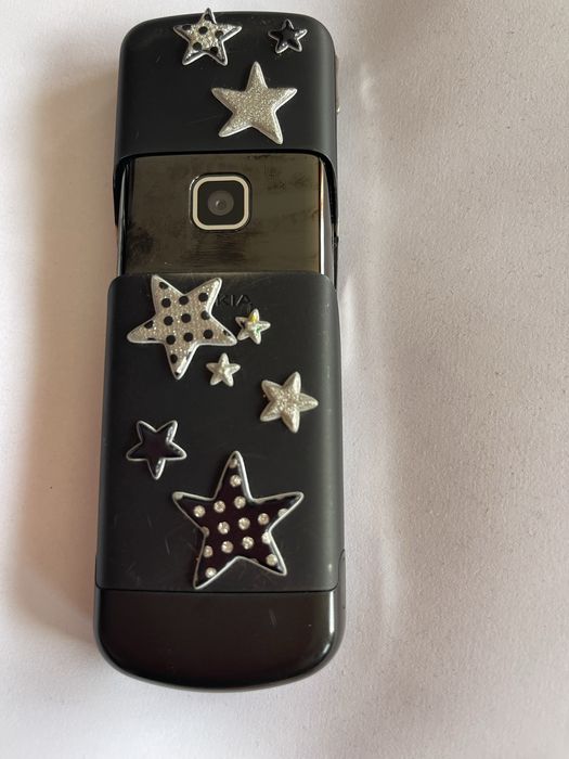 Мобилен телефон Нокиа Луна