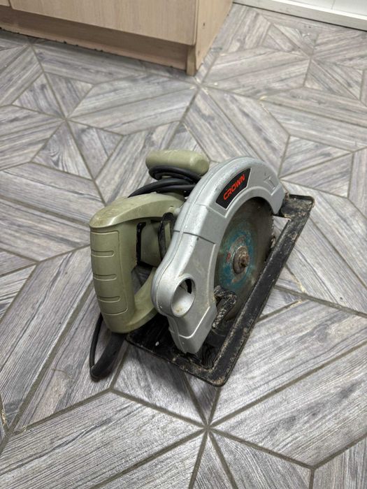 Дисковая пила Crown  Алматы лот: 794657