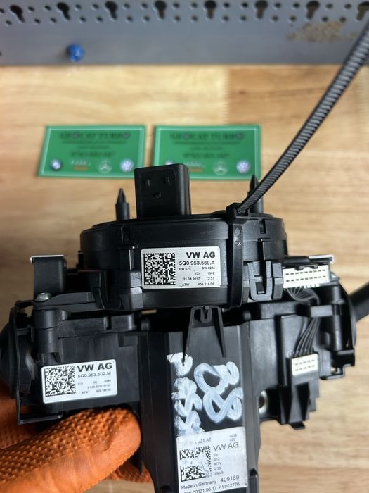 Spiră Volan Passat B8 5Q0 953 569 A