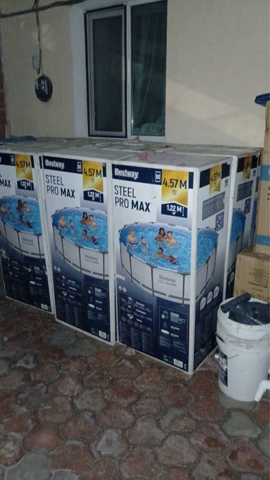 Бассейн 12 штук