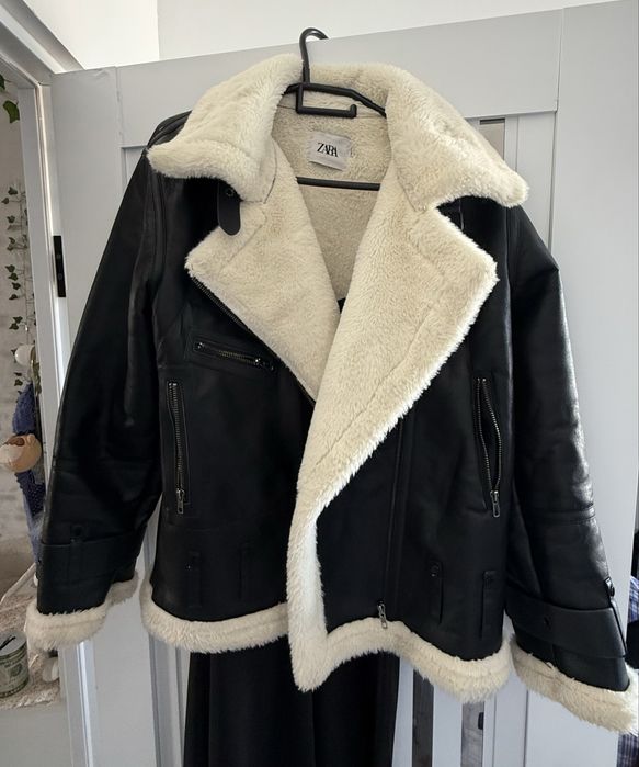 Куртка дублёнка ZARA, тёплая, стильная