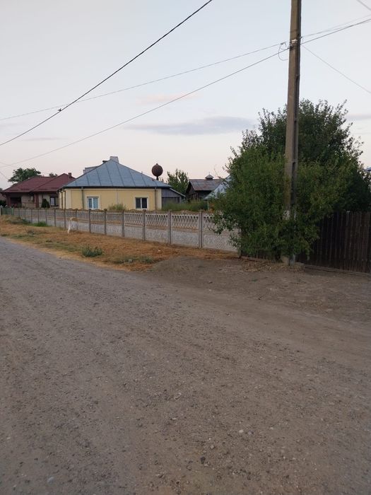 Casă de vânzare - Comuna Cireșu, Brăila