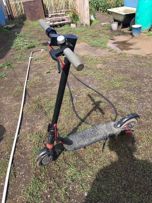 Продам электросамокат