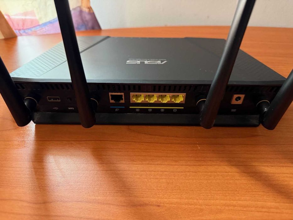 Трибандов Безжичен рутер Asus RT-AC3200, AC 3200, 600+1300+1300 Mbps