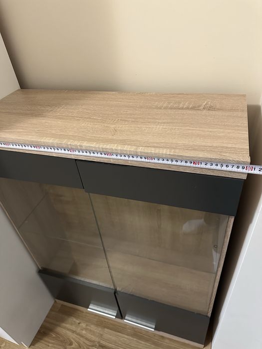 Чисто нов неупотребяван шкаф