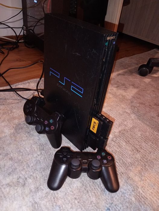 PlayStation 2 gata modat refurbished  aprox 30 jocuri la alegere