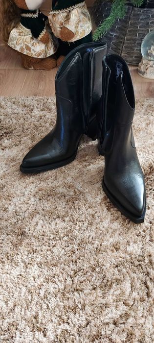 Черни Боти .Естествена кожа