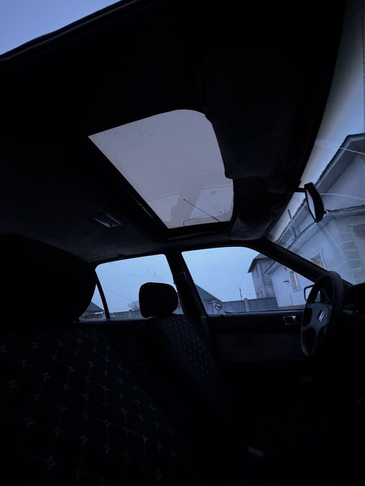 Хонда акорд.