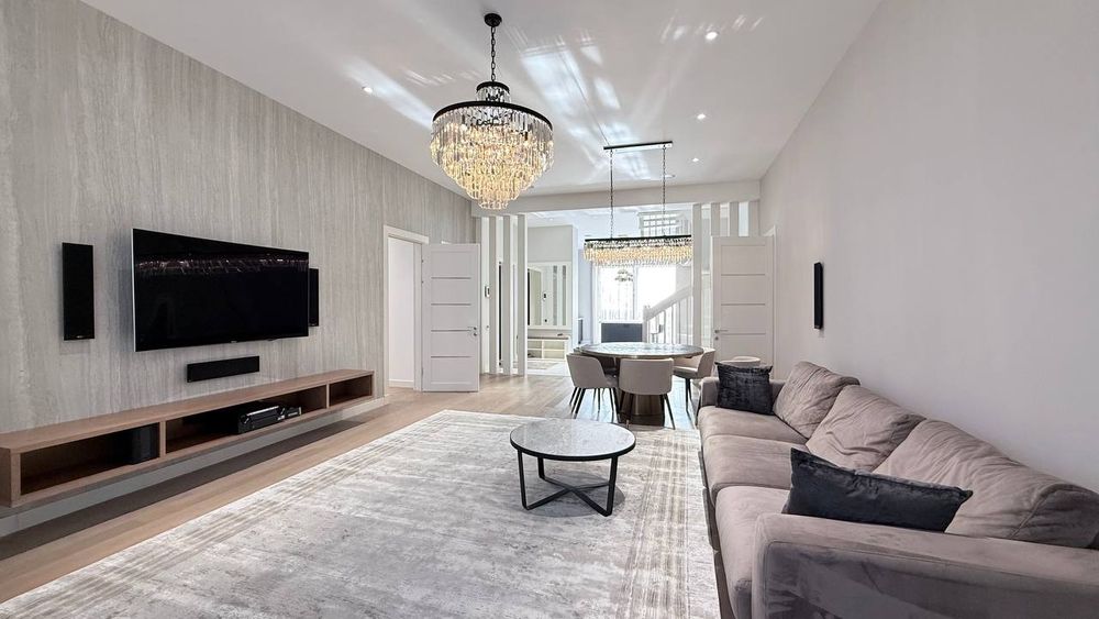 Аренда 5/8-9/9 268м2 в Новостройке, ул. Новомосковская