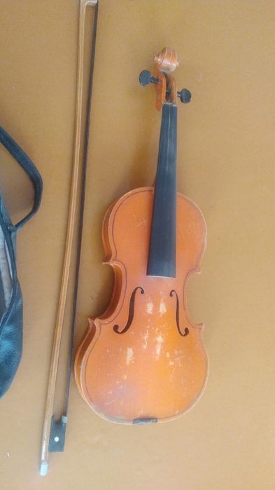 Продам скрипку 4/4