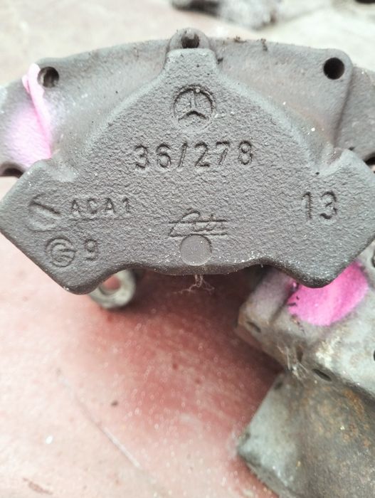 Суппорт Мерседес 210