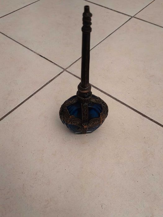 Антично шише за благовоня