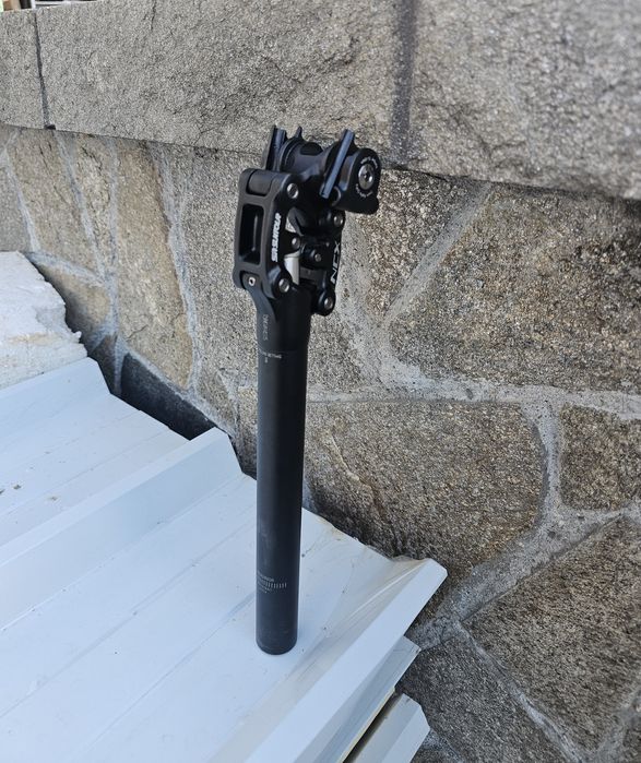 Колче амортисьор SR Suntour NCX за седалка на велосипед