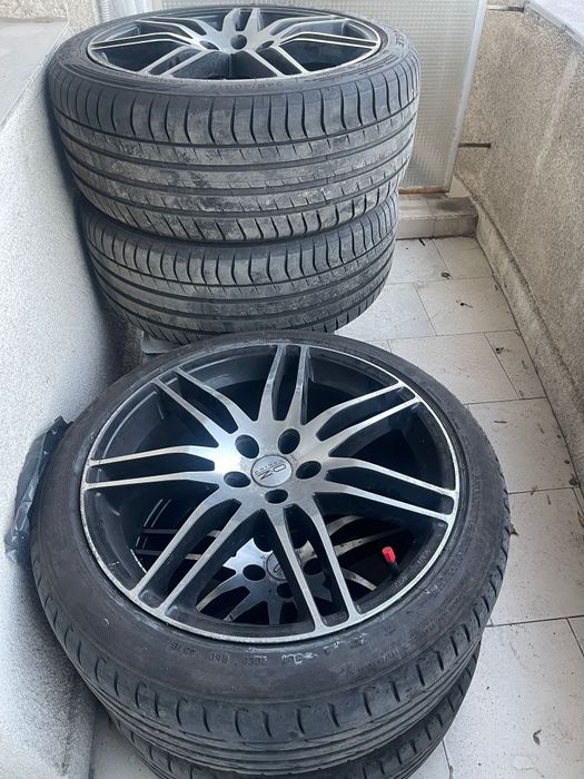 Джанти с летни гуми 19  ки ет30