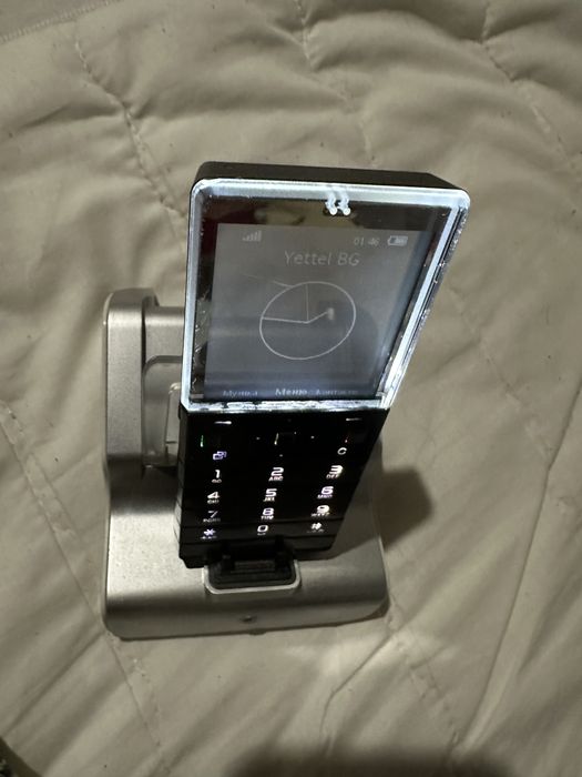 Sony Ericsson XPERIA Pureness X5