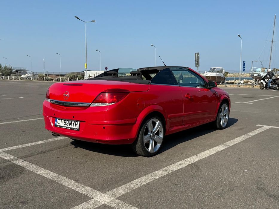 Vând Opel Astra cabrio