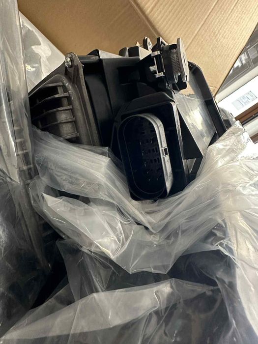 Фейс лифт фарове за S-класа w222 мерцедес 2014-2020 фул лед