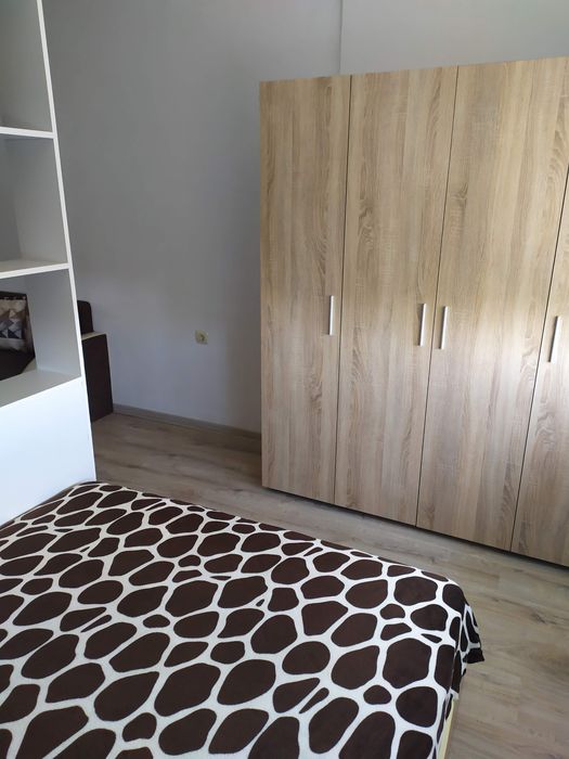 Дава се под наем Едностаен апартамент в Търговище, Вароша - 40 кв.м за 168.3 € - Снимка #3