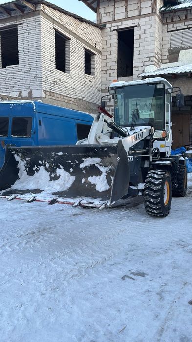 Погрузчик ковшовый 0.8 куба