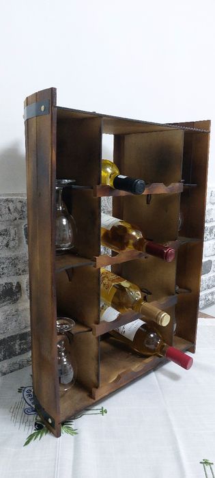 Mini bar rustic pentru  12 sticle 4 pahare