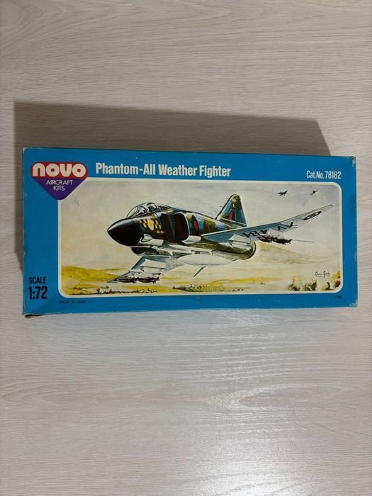 Винтажная модель самолёта NOVO F-4K/M Phantom1:72 СССР,полный комплект