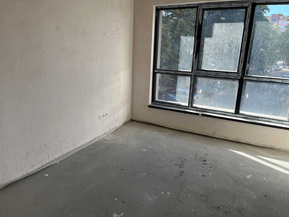 Продава се тристаен апартамент – ново строителство, кв. „Васил Левски“