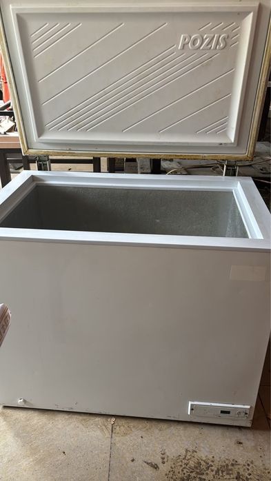 Продам морозильную камеру
