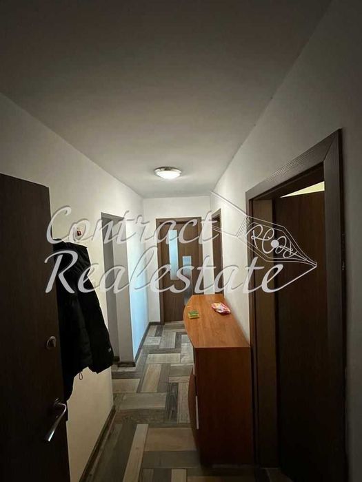 Дава се под наем Тристаен апартамент в Варна, Колхозен пазар - 76 кв.м за 400 € - Снимка #11