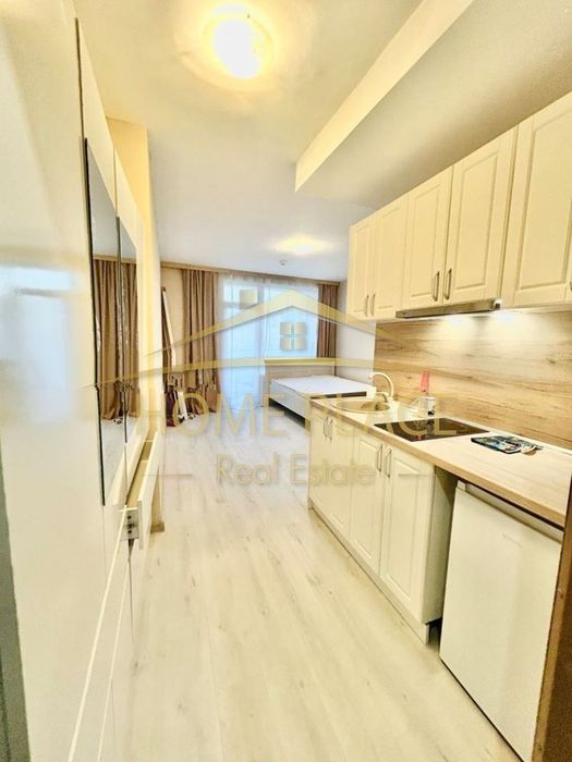 Дава се под наем Едностаен апартамент в к.к. Св.Св. Константин и Елена - 30 кв.м за 357 € - Снимка #1