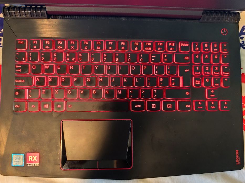 Геймърски лаптоп Lenovo Legion Y520 – i7 / 16GB RAM / RX560 4GB