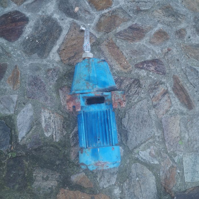 Продавам Водни помпи