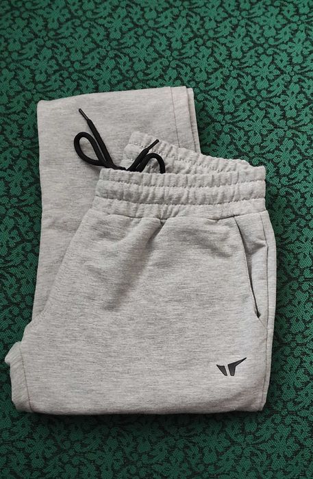 Дамски спортен панталон Redics