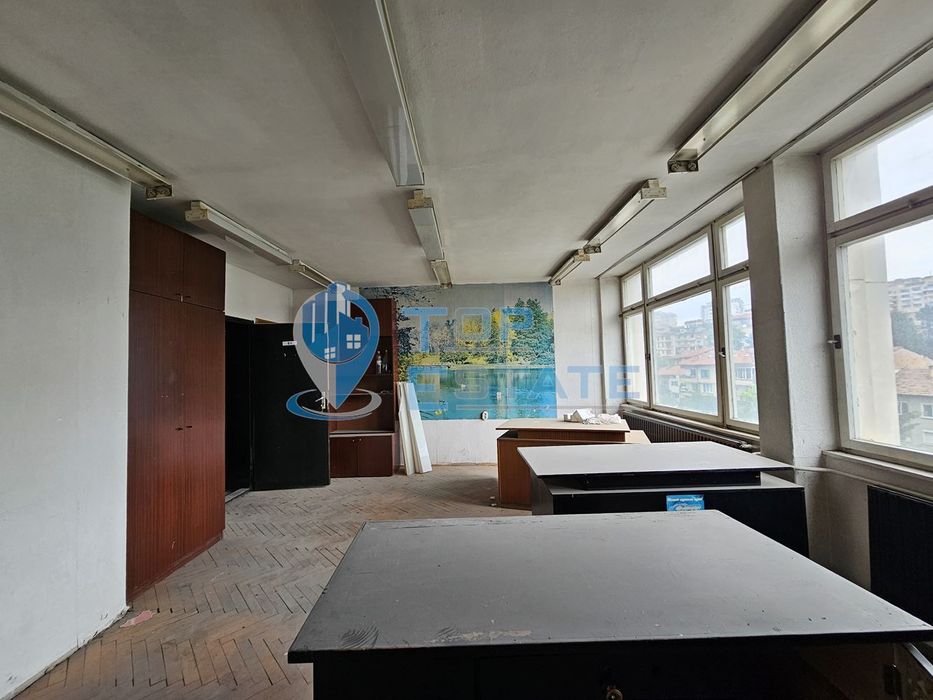 Продава се Офис в Велико Търново, Център - 408 кв.м за 552 €/кв.м - Снимка #5
