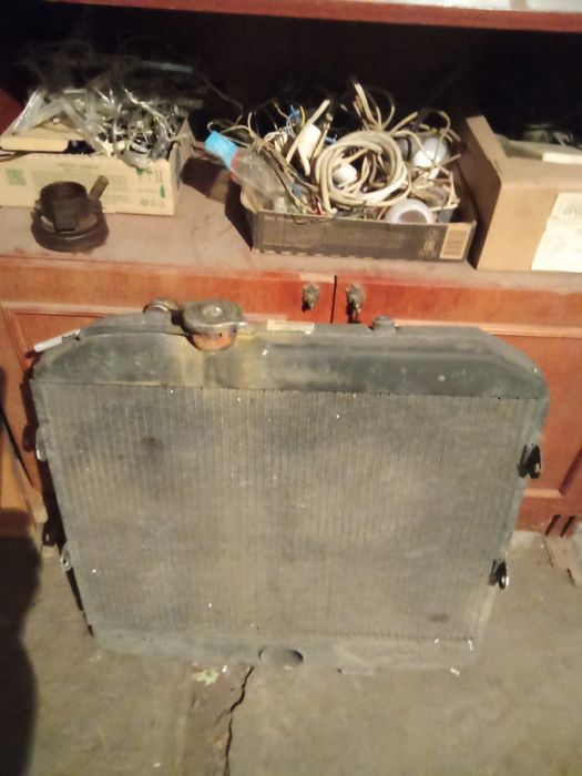 Колеса от уазика и радиатор