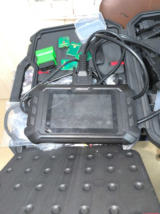 ключарски инструмент програматор за ключове  KEY MASTER 5