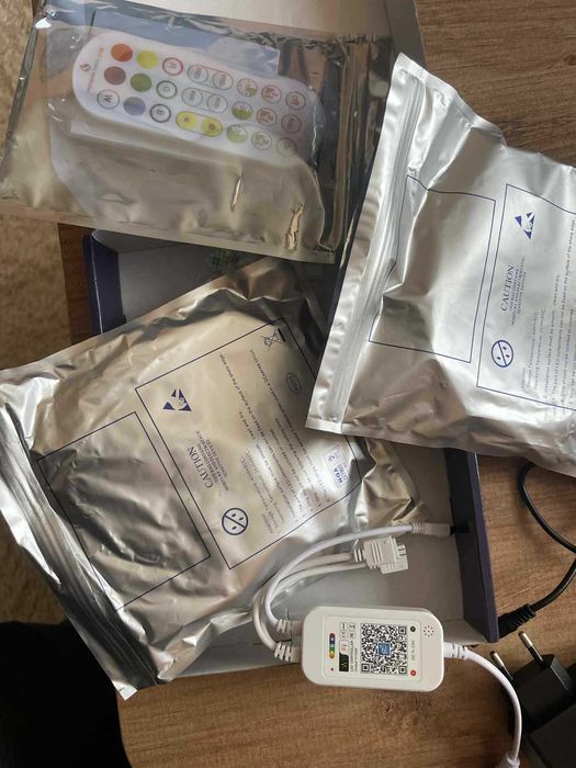 20м. Wifi RGB LED лента с регулируема многоцветна светлина  - 2 х 10м