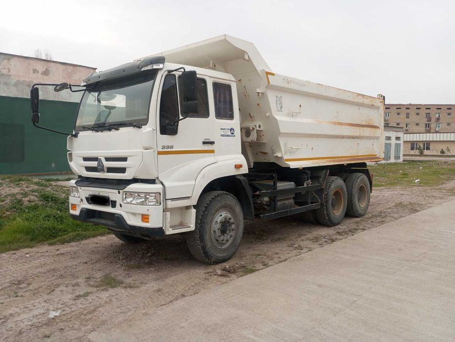 HOWO Sinotruck самосвал