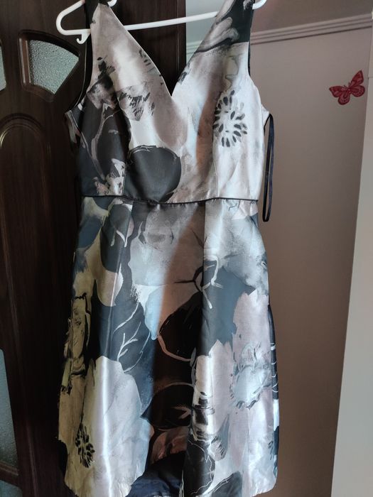 Vând rochie de ocazie preț 60 lei