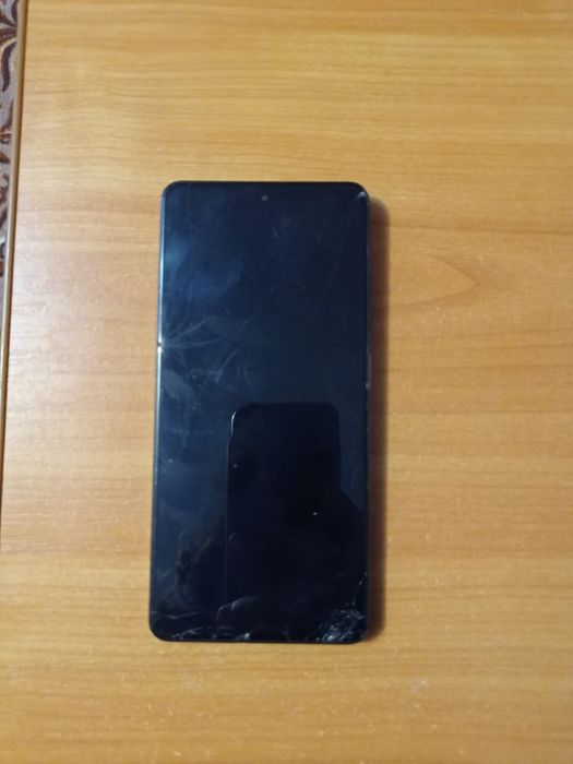 продам poco x5 pro 256gb