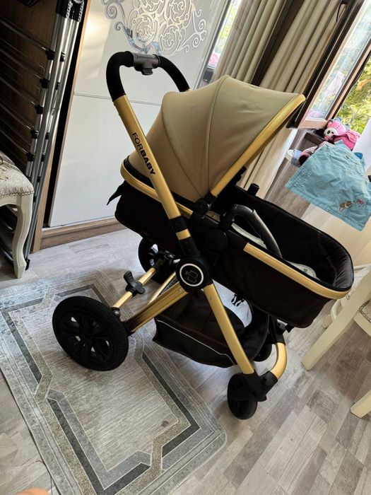 Коляска брендовая ,брали очень дорого новая