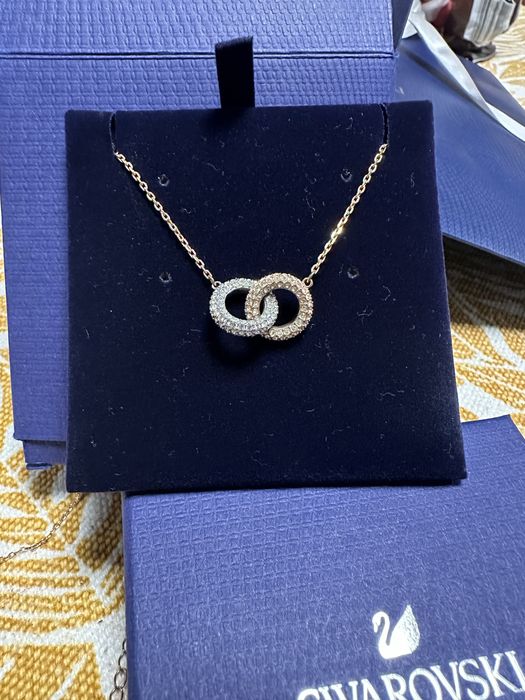 Swarovski колие